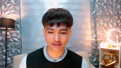 Snapshot of mister_officer chatting on February 3, 2025, 2:45 pm SAINT SACHI  will make your day  online show from February 3, 2025, 2:45 pm