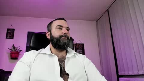 misterlov3r online show from March 4, 2025, 11:00 pm