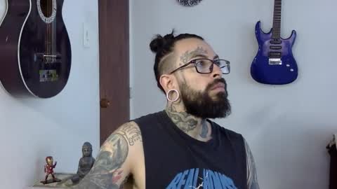 misternocturne online show from September 19, 2025, 2:40 pm