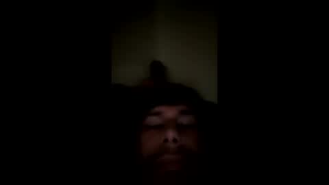 Snapshot of mistertitanx chatting on May 17, 2026, 10:44 am Emir online show from May 17, 2026, 10:44 am