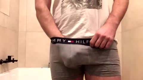 misterxy567 online show from December 16, 2025, 6:57 pm