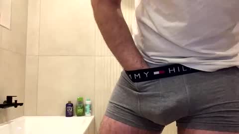 misterxy567 online show from January 16, 2026, 4:33 pm