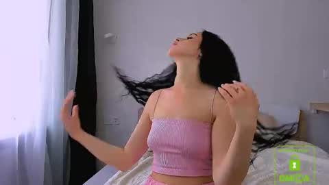 mistic_fox online show from June 27, 2026, 8:52 am