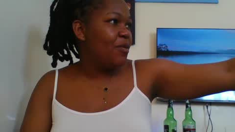 misticmoment online show from June 3, 2026, 6:38 am