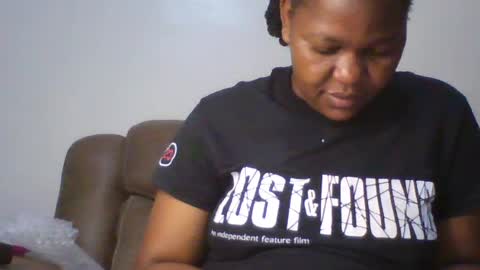 misticmoment online show from June 30, 2026, 6:20 pm