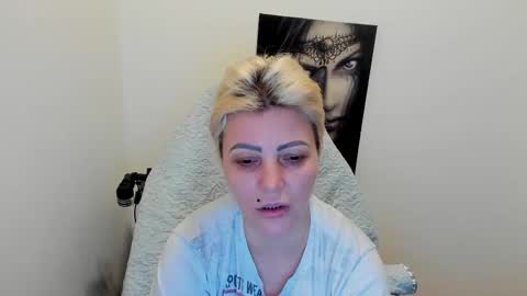 Miss CatSnow online show from February 16, 2025, 11:59 am