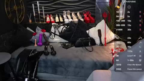 Snapshot of mistress_darsy chatting on June 9, 2026, 1:45 pm Darsy online show from June 9, 2026, 1:45 pm