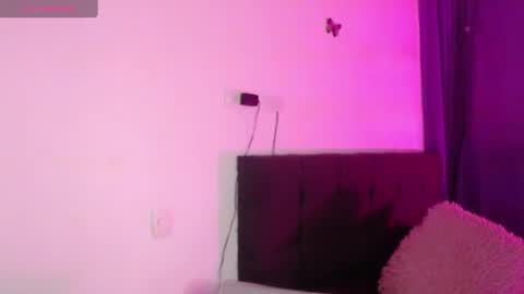       online show from February 9, 2025, 3:11 am