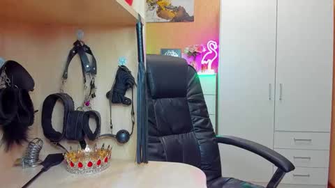 Mistress Kristi online show from September 26, 2025, 7:29 pm