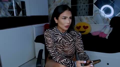 mistress_meryem online show from September 9, 2025, 11:04 pm