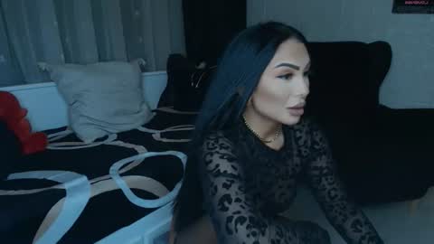 Snapshot of mistress_meryem chatting on June 22, 2026, 10:07 pm mistress_meryem online show from June 22, 2026, 10:07 pm