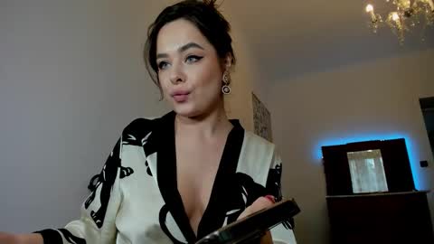 mistress_milana_ online show from January 18, 2026, 1:15 pm
