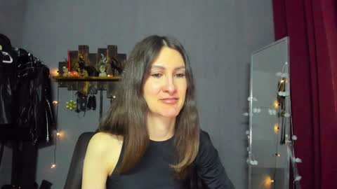 Snapshot of mistress_pamela_ chatting on January 14, 2025, 6:02 am Mistress Pamela online show from January 14, 2025, 6:02 am