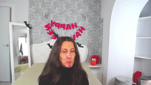 Snapshot of mistress_pamela_ chatting on November 1, 2025, 10:28 am Mistress Pamela online show from November 1, 2025, 10:28 am