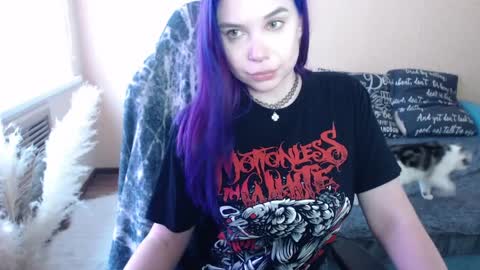 Miss Bailey online show from April 7, 2026, 7:42 am