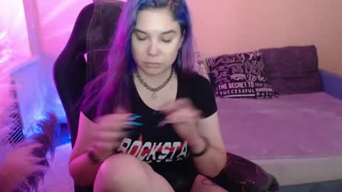 Snapshot of mistressbailey_x chatting on July 28, 2026, 7:39 pm Miss Bailey online show from July 28, 2026, 7:39 pm