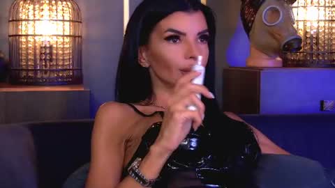 Snapshot of mistresselenia chatting on June 26, 2026, 10:30 am Elenia online show from June 26, 2026, 10:30 am