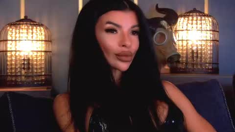 Snapshot of mistresselenia chatting on August 5, 2026, 11:57 am Elenia online show from August 5, 2026, 11:57 am