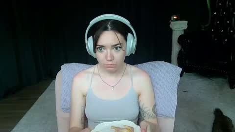 Mistress June online show from April 3, 2026, 2:48 pm