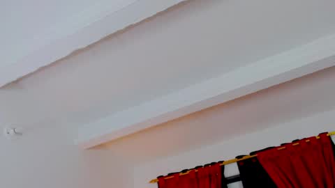 Snapshot of mistresslombana_666 chatting on May 11, 2026, 5:46 am Mistresslombana online show from May 11, 2026, 5:46 am