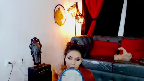 Snapshot of mistresslombana_666 chatting on May 20, 2026, 4:18 am Mistresslombana online show from May 20, 2026, 4:18 am
