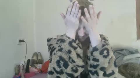 mistressmilly32 online show from March 16, 2026, 9:24 am