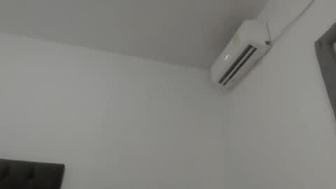 ALICE MADANE online show from December 21, 2025, 3:35 am