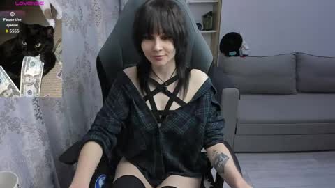 Snapshot of misty_dark chatting on May 20, 2026, 11:05 am misty_dark online show from May 20, 2026, 11:05 am