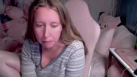 Misty online show from November 25, 2025, 1:27 am