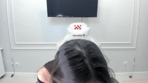   MIa   online show from December 14, 2024, 5:36 pm