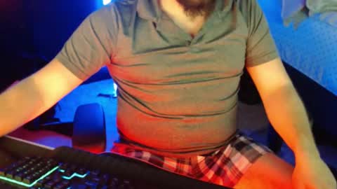 Snapshot of mixedasianforever chatting on January 14, 2026, 4:01 pm mixedasianforever online show from January 14, 2026, 4:01 pm