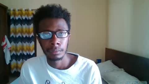 mixedboy_sexy online show from December 17, 2025, 9:04 am