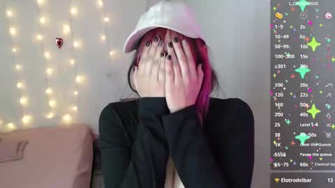 mixie_cute online show from March 6, 2025, 12:54 am