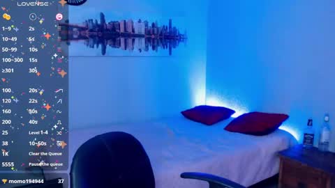 mixie_cute online show from March 7, 2025, 11:49 pm