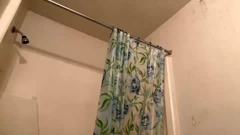 Deanthony online show from February 9, 2025, 8:02 pm