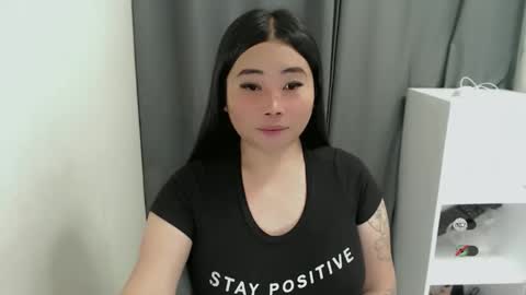 Snapshot of miya_licious chatting on May 15, 2026, 10:33 am cassie marie online show from May 15, 2026, 10:33 am