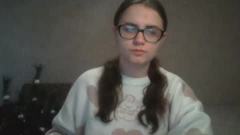 Milana online show from January 5, 2025, 10:43 am