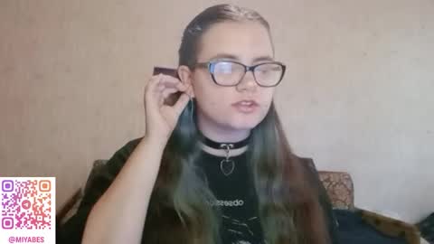 Milana online show from September 10, 2025, 1:22 pm