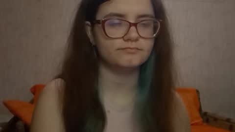 Milana online show from February 1, 2026, 4:11 am