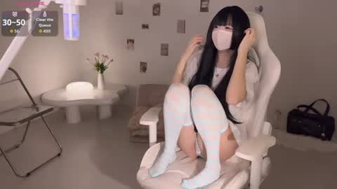 Snapshot of miyu_aikawa chatting on June 26, 2026, 5:28 pm Miyu online show from June 26, 2026, 5:28 pm