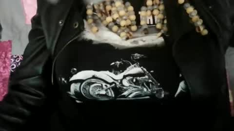 miztrezk online show from February 25, 2026, 7:23 pm