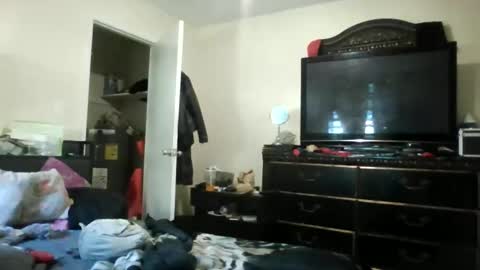 miztrezk online show from March 22, 2026, 6:44 pm