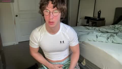 Leo online show from December 17, 2025, 12:33 pm