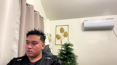 Snapshot of mj_xx7828 chatting on December 2, 2025, 11:37 am Michole Jay online show from December 2, 2025, 11:37 am