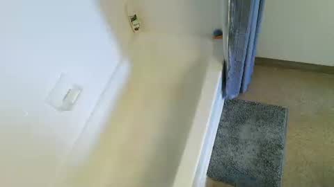 mjeffrey460699861 online show from April 4, 2026, 1:30 pm