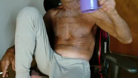 Mario jose online show from May 3, 2026, 4:40 am