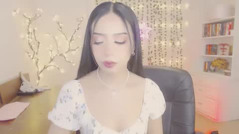 Snapshot of mkultra_aliice chatting on December 17, 2024, 9:49 pm Alice online show from December 17, 2024, 9:49 pm