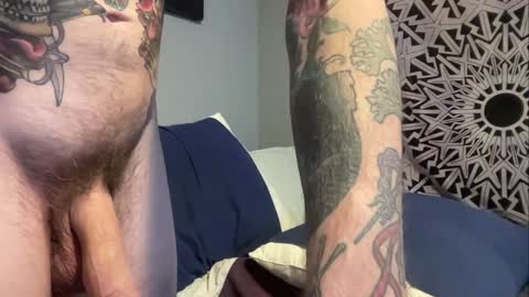 Snapshot of mntuila chatting on January 19, 2025, 2:47 am MNTuiLa online show from January 19, 2025, 2:47 am