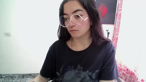 Sam online show from June 3, 2026, 2:33 pm