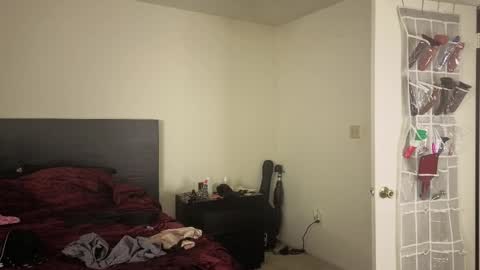 NynaStax online show from October 17, 2025, 12:14 am